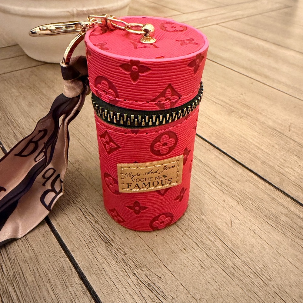 Lip stick case